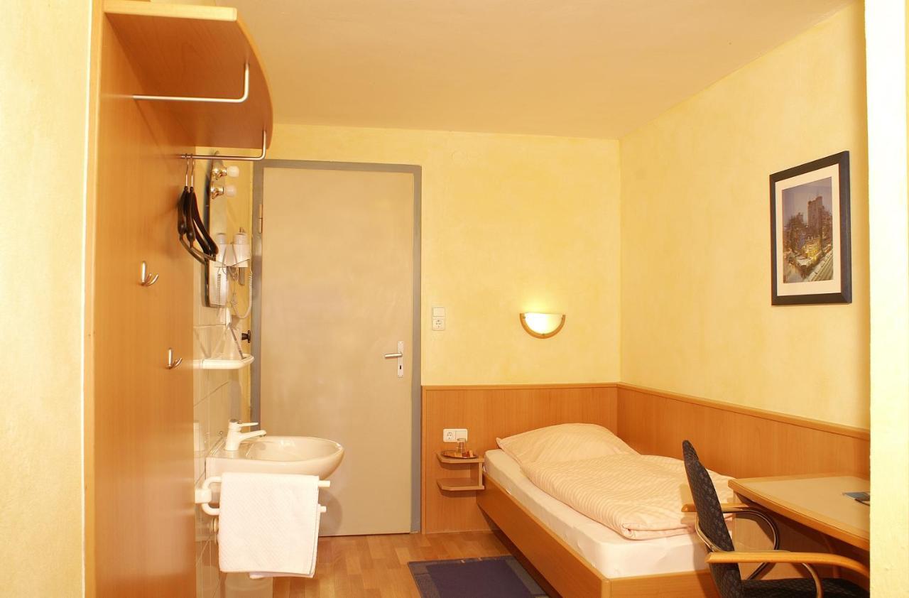 Berg-Cafe Hotell Kempten Exteriör bild